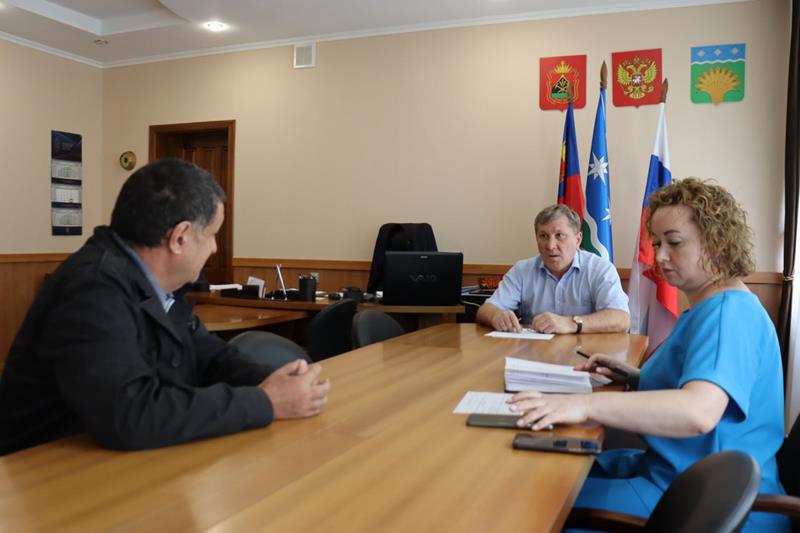Глава округа Дадаш Дадашов провел прием по личным вопросам