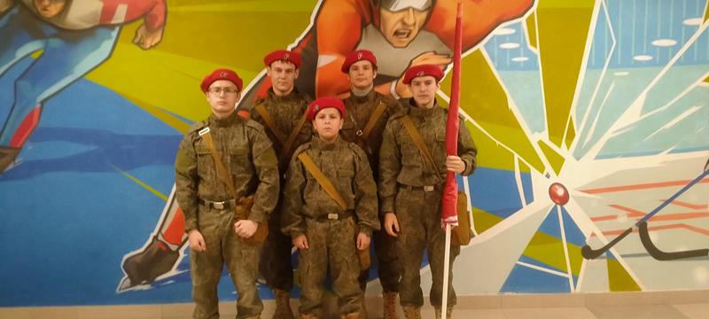 Юнармейский отряд из Искитимской школы принял участие конкурсе «Юный защитник»