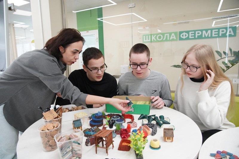 По нацпроекту в Кузбассе в 2025 году откроется 20 агротехнологических классов
