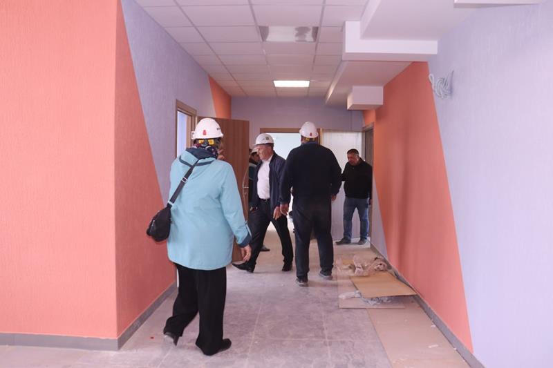 Штаб по капитальному ремонту школы в деревне Новороманово