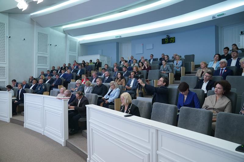 Начало отопительного сезона обсудили на аппаратном совещании в Кузбассе