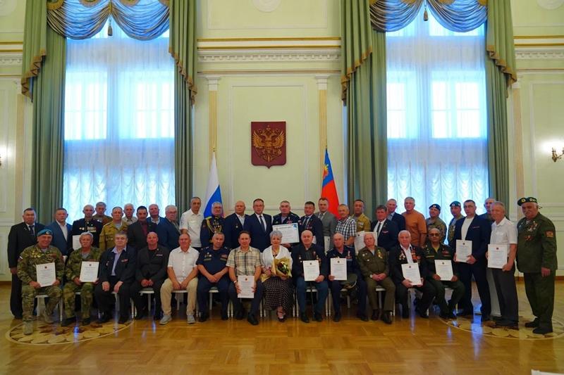 В Кузбассе проходят патриотические акции в День ветеранов боевых действий