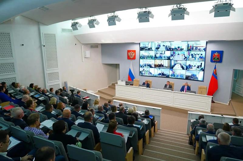 В Кузбассе завершают подготовку общественного транспорта к работе в зимние холода